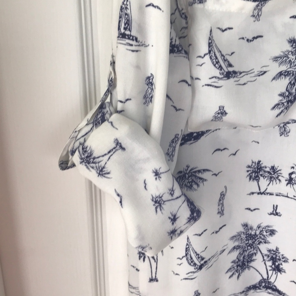 Tropical Print Buttondown Top- Size M - image 6